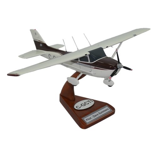 Cessna 182T Custom Aircraft Model - View 7