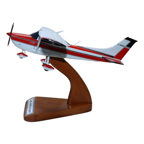 Cessna 182J Custom Aircraft Model - View 3