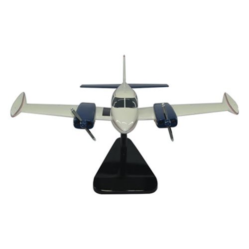 Cessna 310F Custom Airplane Model  - View 3