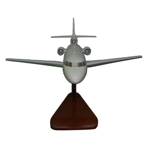 Falcon 900 Custom Airplane Model - View 4