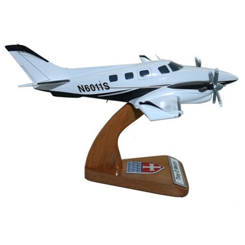 Beechcraft 60 Duke Custom Aircraft Model - View 4