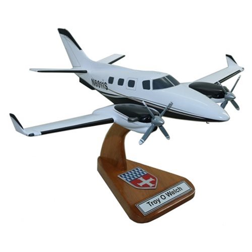 Beechcraft 60 Duke Custom Aircraft Model - View 5