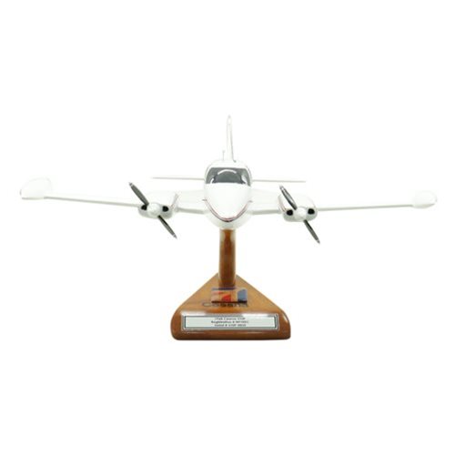 Cessna 310P Custom Airplane Model  - View 3