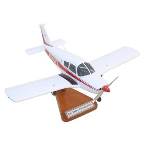 Piper PA-28-140 Cherokee Cruiser Custom Aircraft Model - View 7