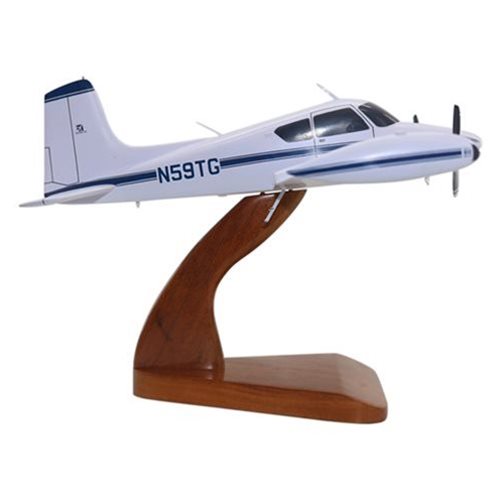 Cessna 310C Custom Aircraft Model - View 4
