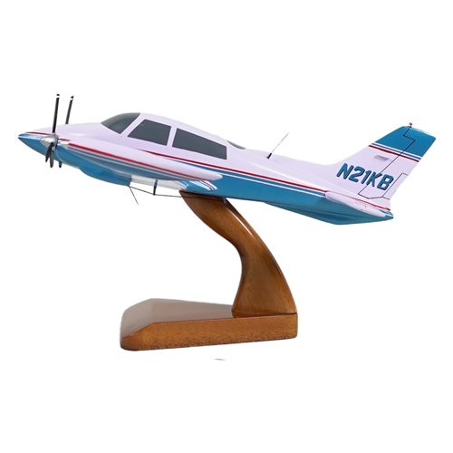 Cessna 310Q Custom Aircraft Model - View 3