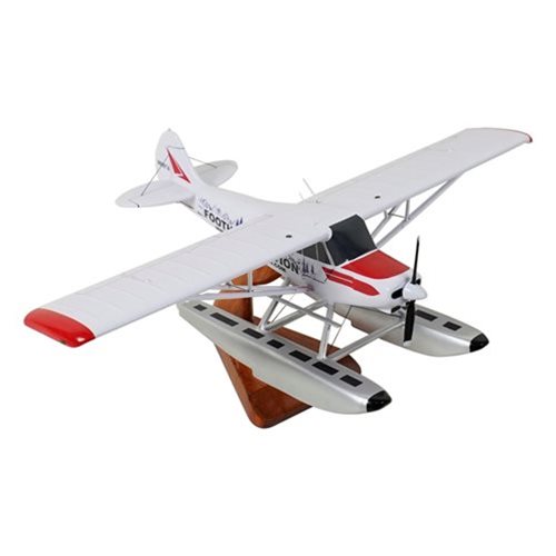 Piper Super Cub PA18 Custom Aircraft Model - View 7