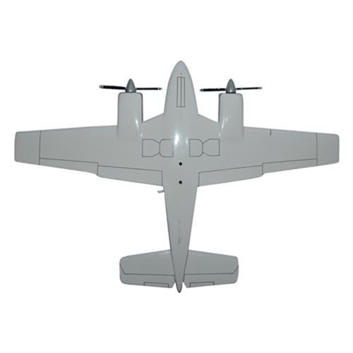 Beechcraft Baron 55 Custom Airplane Model  - View 8