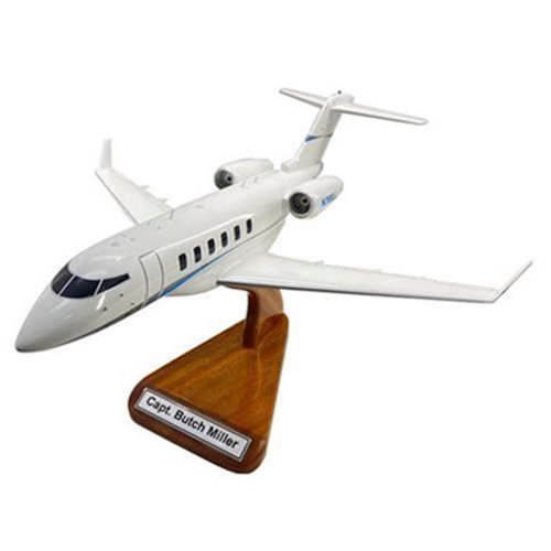 Bombardier Challenger 350 Aircraft Model