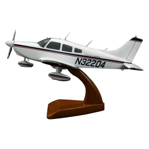 Piper PA-28-151 Custom Aircraft Model - View 2