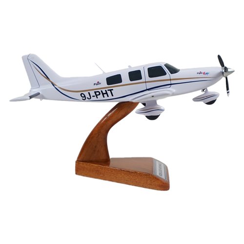 Piper 6XT Custom Aircraft Model - View 4