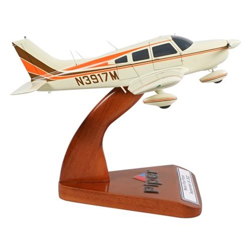 Piper PA-28-181 Archer Custom Aircraft Model - View 5