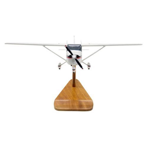 Cessna 172K Custom Aircraft Model - View 4