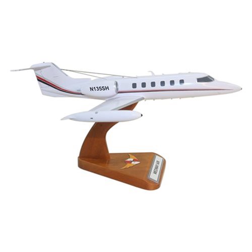 Learjet 35 Custom Aircraft Model - View 5