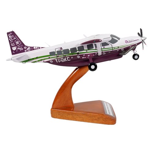 Cessna 208B Grand Caravan Custom Airplane Model - View 5