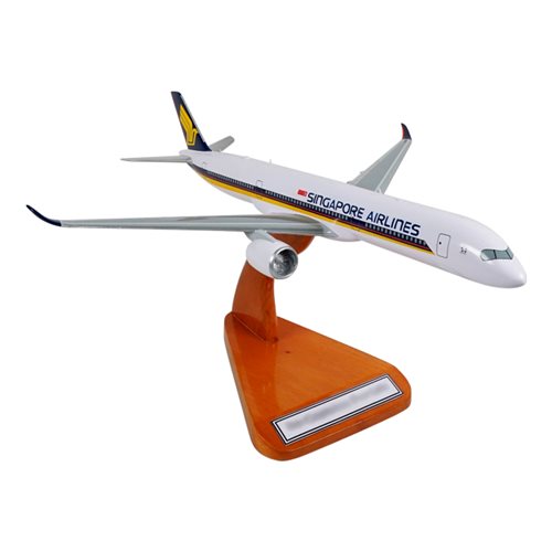 Singapore Airlines Airbus 350-1000 Custom Aircraft Model - View 5