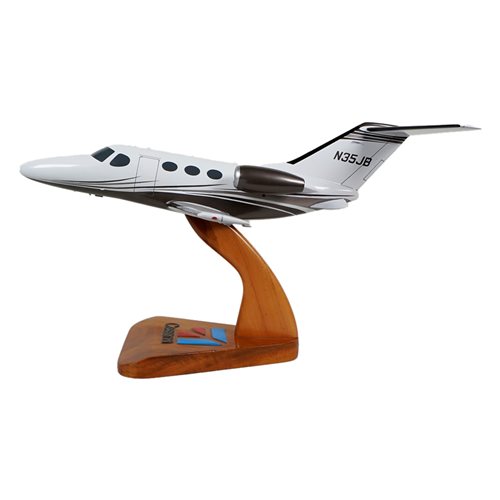 Cessna Citation 510 Mustang Custom Airplane Model  - View 2