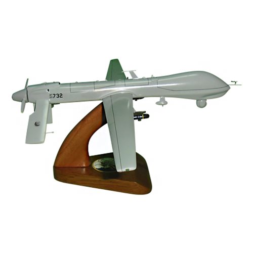 22 RS MQ-1 Custom Airplane Model  - View 4