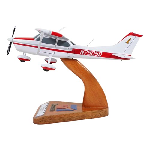 Cessna 172C Custom Aircraft Model - View 2