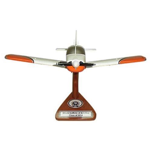 Piper PA-28R-201 Arrow III Custom Aircraft Model - View 3