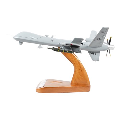 Design Your Own MQ-9 Reaper Custom Airplane Model - View 2