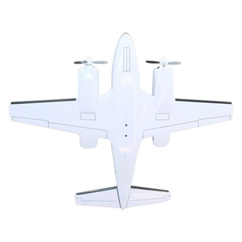 Piper PA-31-350 Navajo Chieftain Custom Aircraft Model - View 8