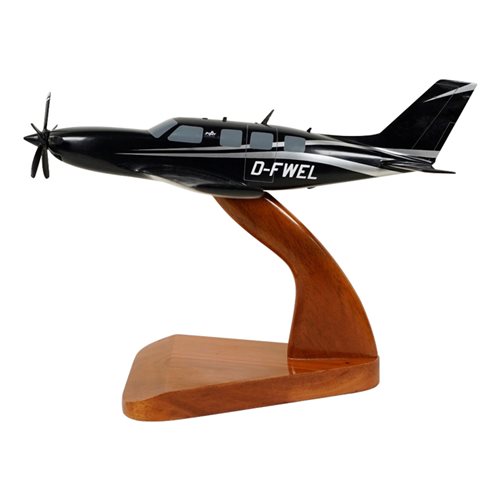 Piper PA-46-701TP Custom Aircraft Model - View 2