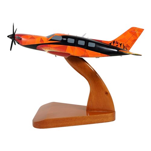 Piper M700 Custom Aircraft Model - View 2