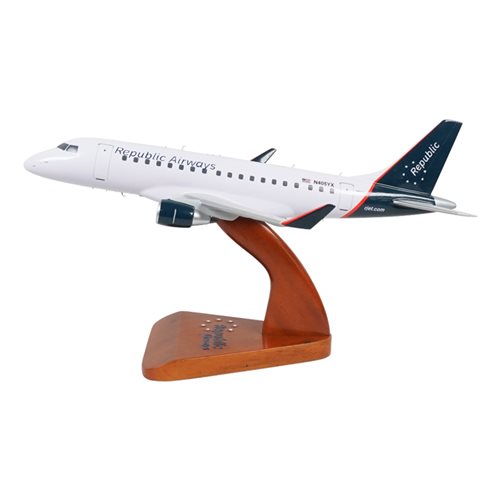 Republic Airways Embraer 170-200LR Custom Aircraft Model - View 2