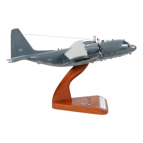 Design Your Own AC-130 Spectre gunship Custom Aircraft Model - View 4