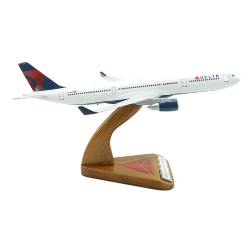 Delta Airlines A330-323 Custom Aircraft Model - View 4