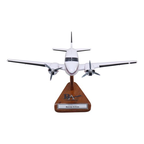 Bemidji Airlines Beechcraft 65-B80 Queen Air Aircraft Model - View 3