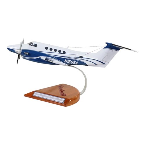 Beechcraft Super King Air 300 Custom Aircraft Model - View 2