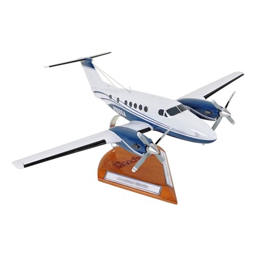Beechcraft Super King Air 300 Custom Aircraft Model - View 5