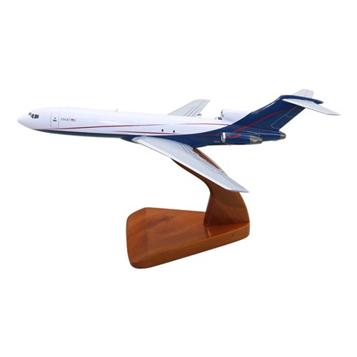 USA Jet Airlines Boeing 727-200 Custom Airplane Model - View 2