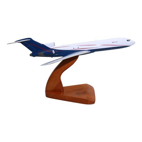 USA Jet Airlines Boeing 727-200 Custom Airplane Model - View 4
