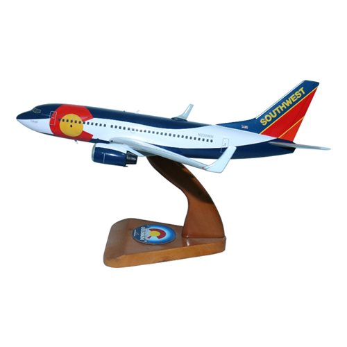 Southwest Boeing 737-7H4 Custom Airplane Model  - View 2