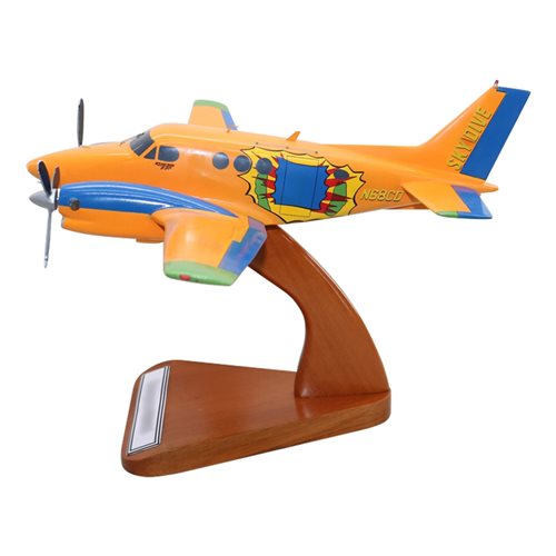 Beechcraft King Air B90 Custom Aircraft Model - View 2