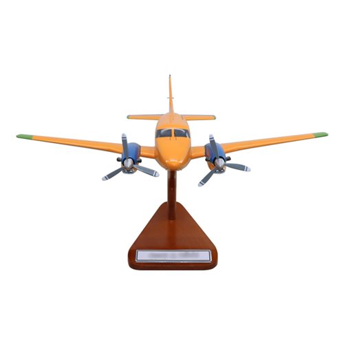 Beechcraft King Air B90 Custom Aircraft Model - View 3
