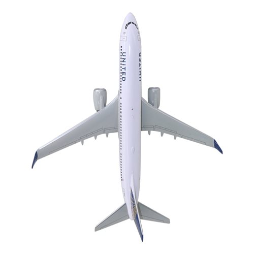 United Airlines Boeing 737-924 Custom Airplane Model  - View 6