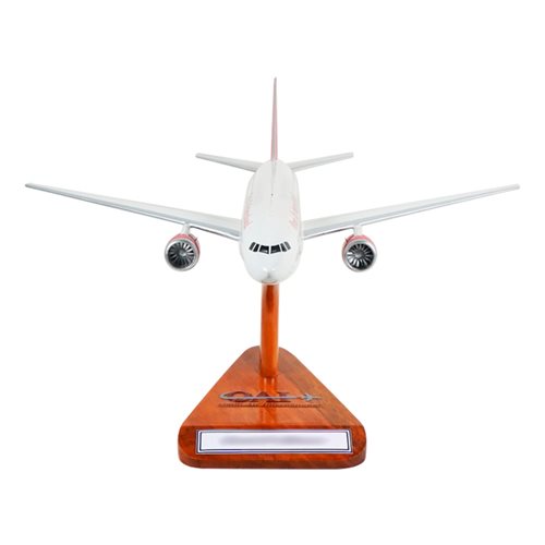 Omni Air International Boeing 777-200ER Custom Aircraft Model - View 3