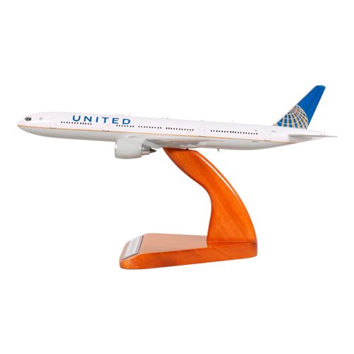 United Airlines Boeing 777-224ER Custom Airplane Model  - View 2