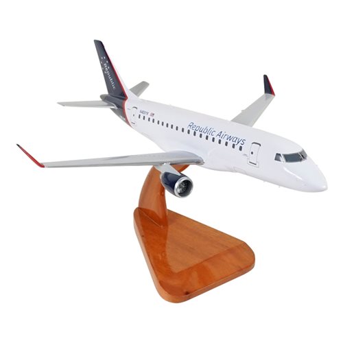 Republic Airways Embraer 170 Custom Aircraft Model - View 5