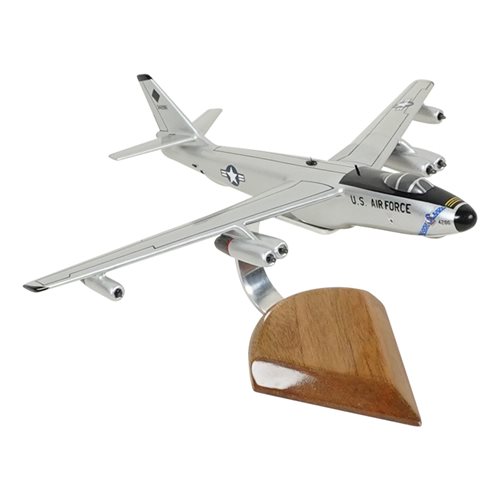 Design Your Own RB-47 Stratojet Custom Airplane Model - View 5