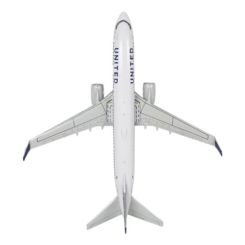 United Airlines Boeing 737-900ER Custom Airplane Model  - View 6