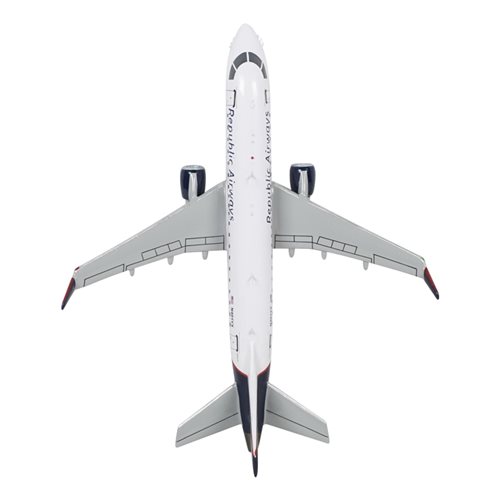 Republic Airways Embraer 175LR Custom Aircraft Model - View 6
