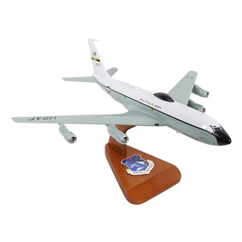 Design Your Own C-135 Stratolifter Custom Airplane Model - View 5