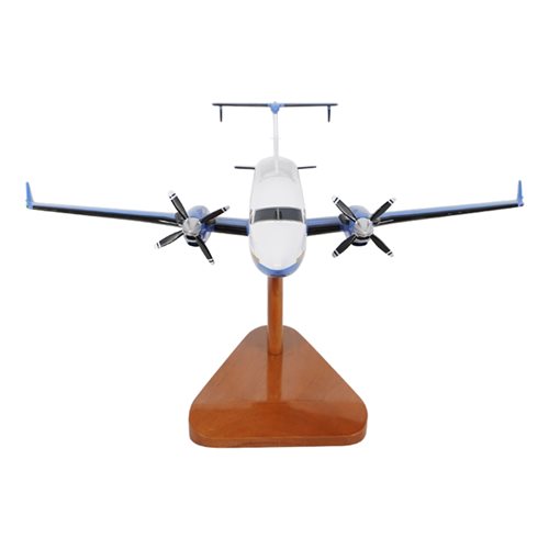 Gulfstream International Airlines Beechcraft 1900D Custom Airplane Model  - View 3