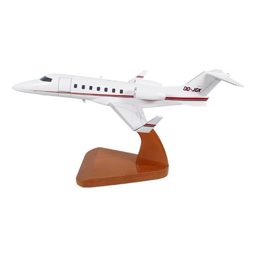 Bombardier Learjet 40XR Aircraft Model - View 2