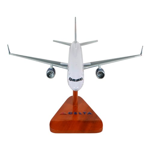 Delta Airlines Boeing 757-232 Custom Airplane Model - View 3